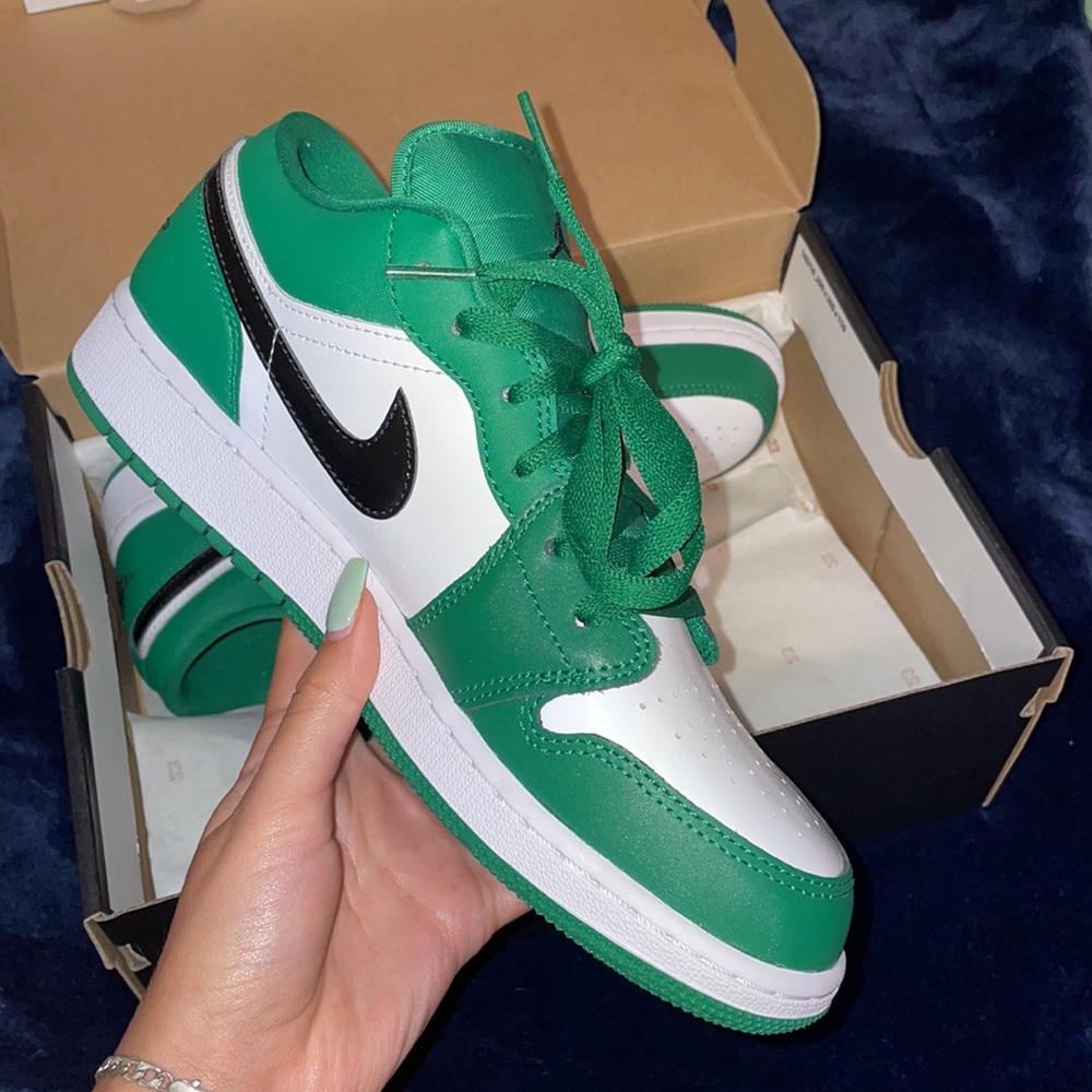 jordan 1 low